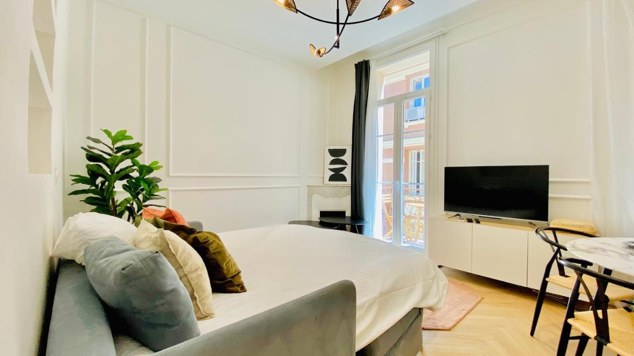 Newly Renovated Apartment With Balcony, Ac, Fiber Internet Monte-Carlo Kültér fotó