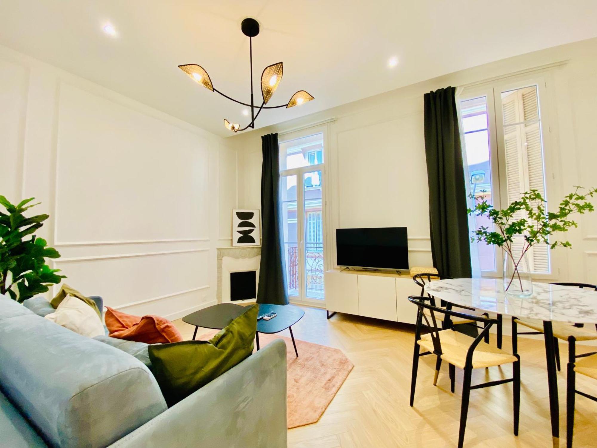 Newly Renovated Apartment With Balcony, Ac, Fiber Internet Monte-Carlo Kültér fotó